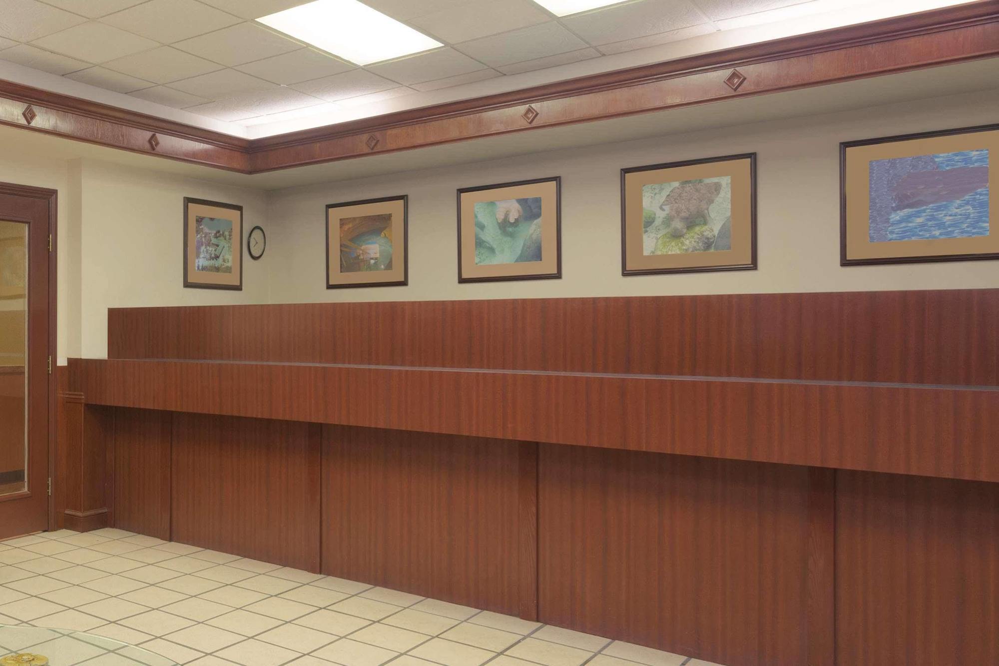 Days Inn By Wyndham Crystal River Εξωτερικό φωτογραφία